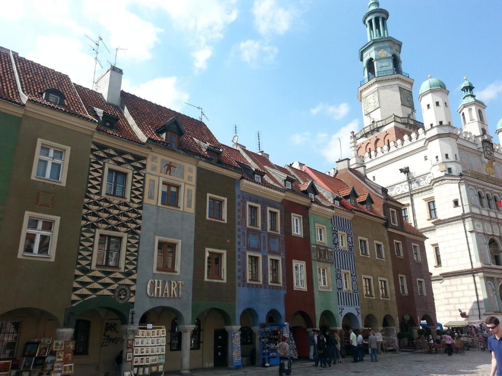 Nest Nocleg Poznan Luaran gambar
